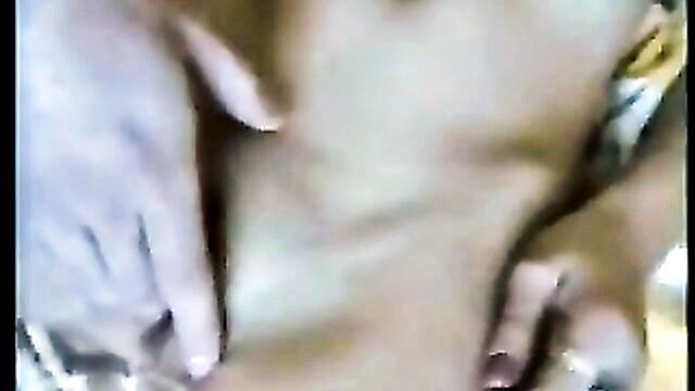 amateur teen couples intimate encounter at home : villamachine