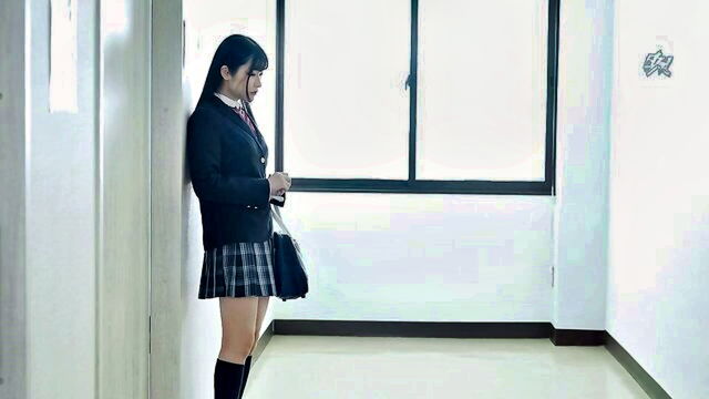 Rima Arai, Sakura Kurumi - shima ariel lesbo kissing