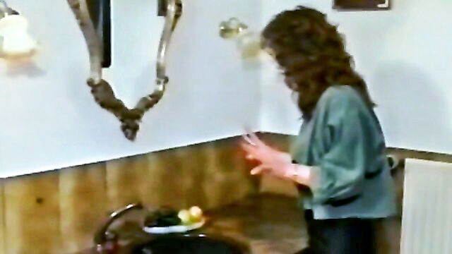 german piss, retro, mature piss - marianne sperber piss scene