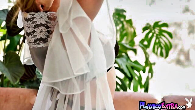 solo, hairy, striptease - bigtit icon debut