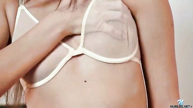 sensual emili masturbation