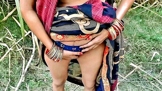 Village Bhabhi - village housewife enjoys outdoor lovemaking in the jungle on may 23rd 2021