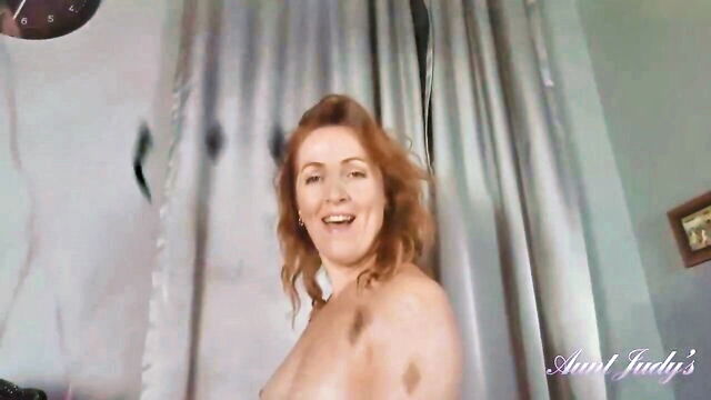 vivid valeria milf judys