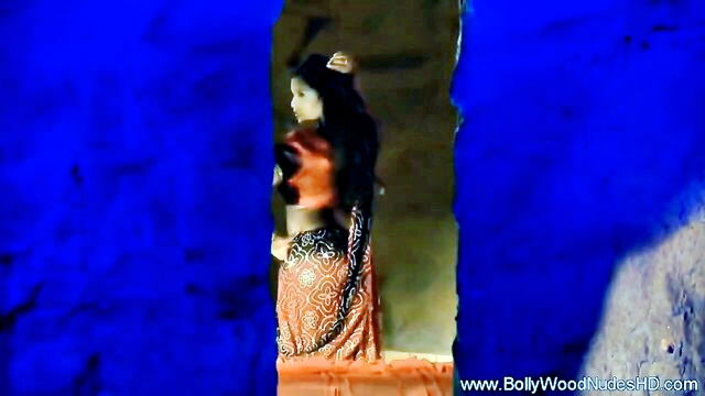 miss bollywood milf scene