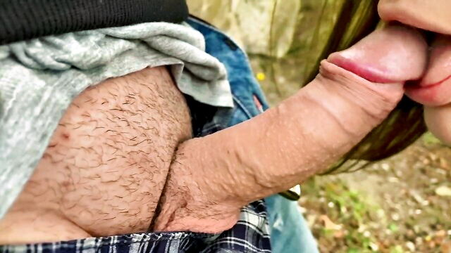 public knocking on skywalk with risk