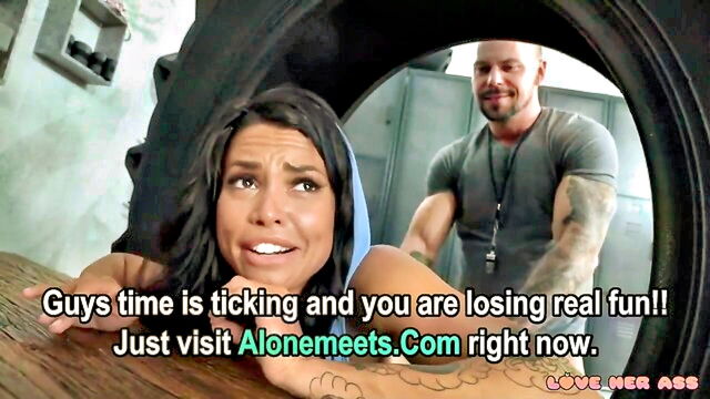 chloe amour - fitness milf chloe lamour