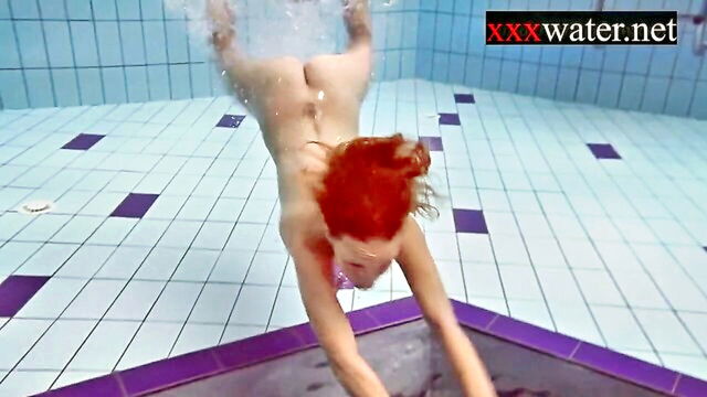 russian redhead nude pool : Underwater Show