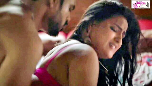 indian slutty wife abc : DESI PORN
