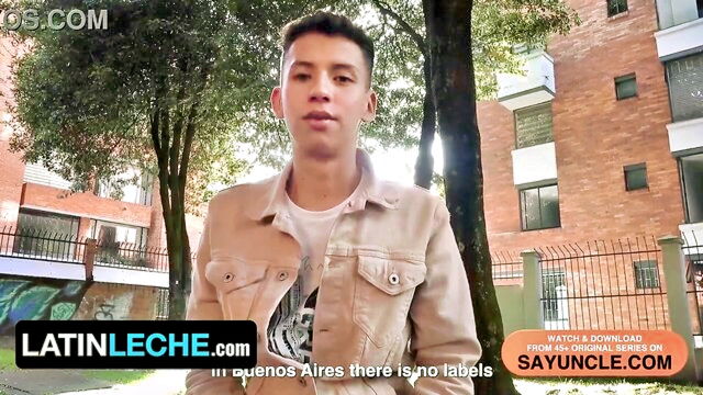 antu burghos - latin amateur leche with fingerng and dirt talk