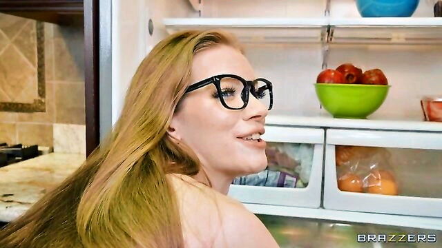 damion dayski, erin everheart - erin everheart xxx kitchen