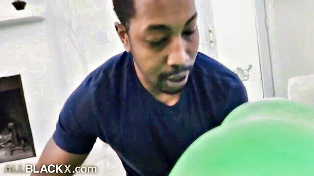 Amari Anne, Isiah Maxwell - flexible hottie amari anne