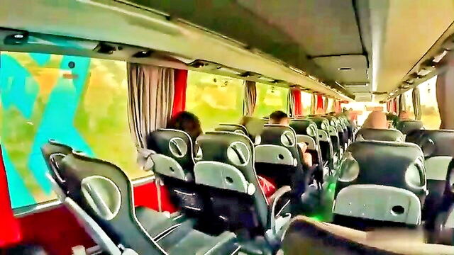 autobus, masturbazione maschile, amatoriale italiano - segare parapenne amatore italiano