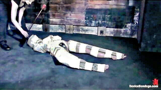 bondage, extreme, slave - brutal bondage ass play