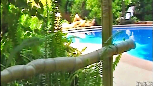 classic lesbian outdoor action