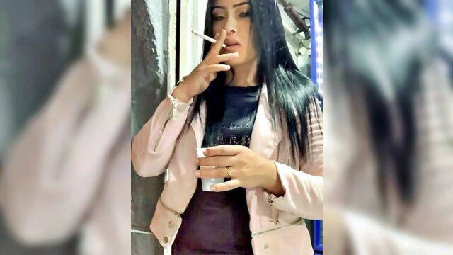 sara luna - saraluna mobile stripshow