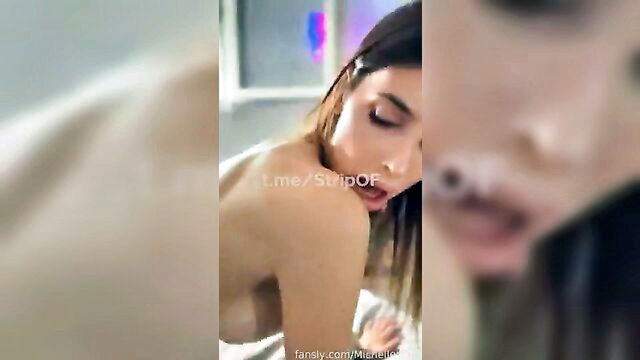 onlyfans, vergine, italiane onlyfans - italian teen first time