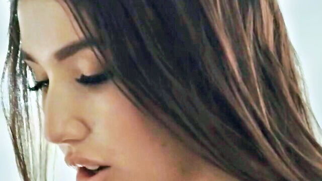 Lisa Belys - lisa bely hot teen action