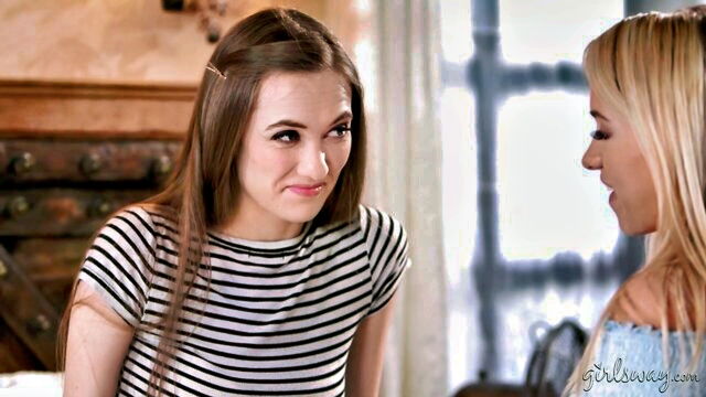 lesbian licking porn