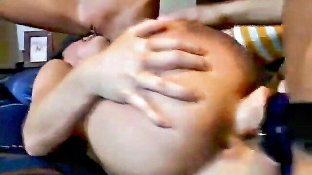 sexy babe yellow panties threesome