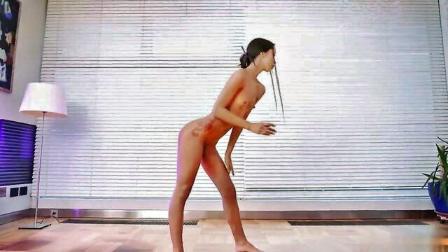 Geri, Inge - lia lin anal sex