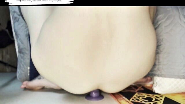 ravyn nyx - tongue split blowjob training