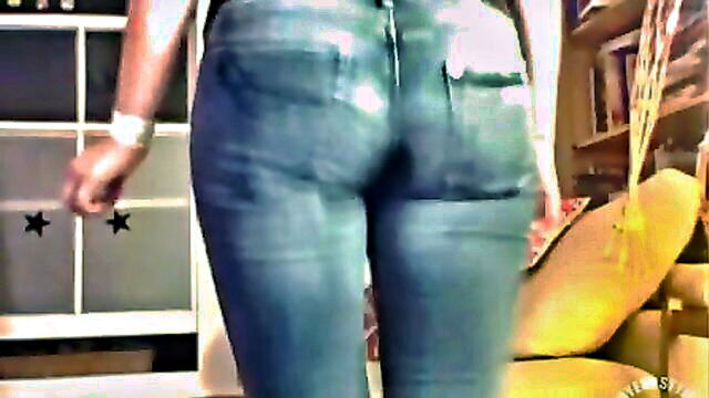 pants, lass, fans - delivery flasher peeing pussy