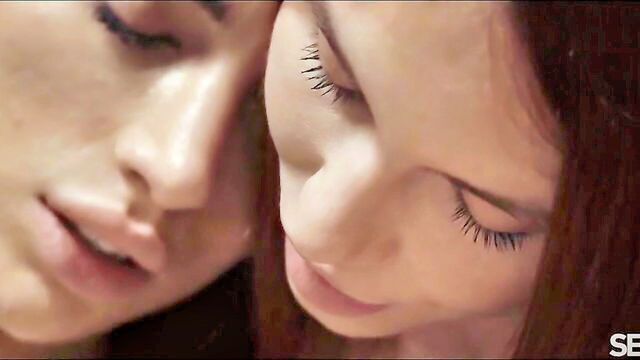 kama oxi - lesbian pussy licking sexart