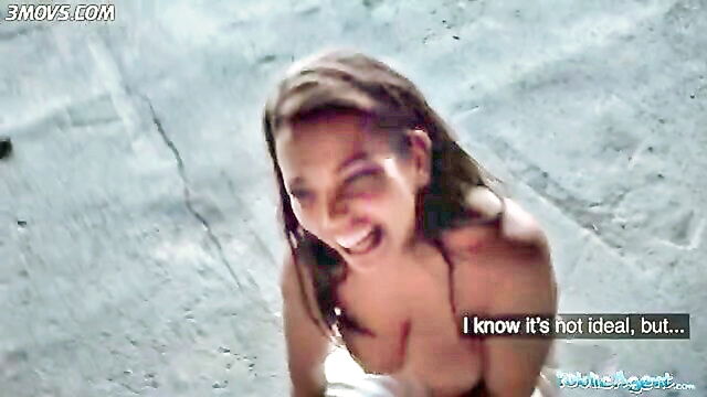 chloe lamour boob bang