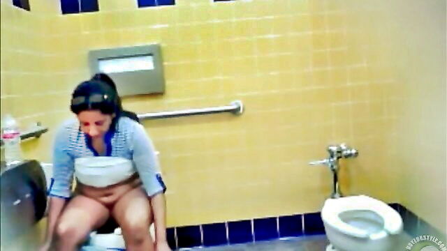 thick, woman, mexican - thick mexican restroom leak
