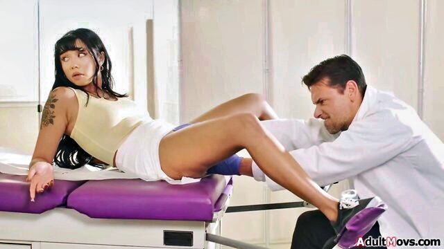 gia dibella - gia dibella stuck toy in pussy