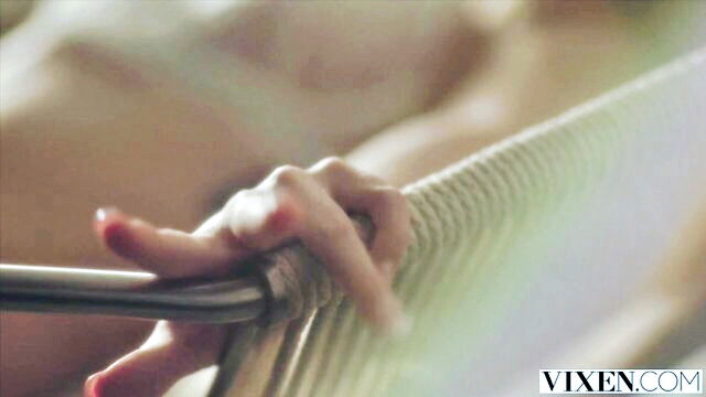 vixen delilah seduces crush