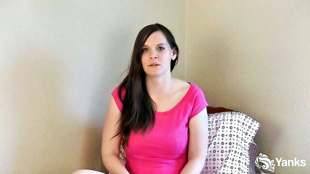 Brunette - wednesday bliss 4k remaster Yanks