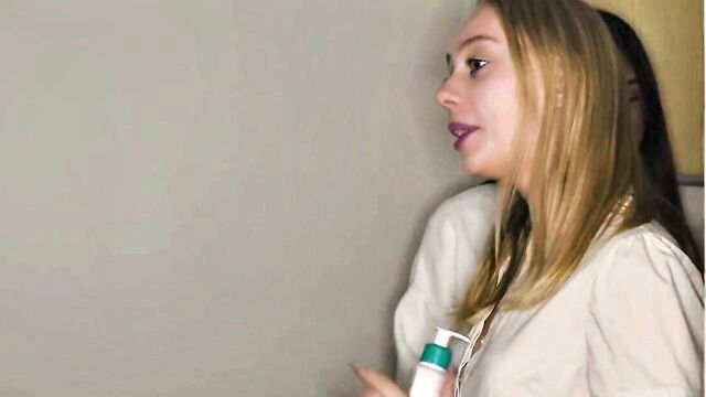 braylin bailey, gizelle blanco - gizelle and braylin sensual lesbo pose