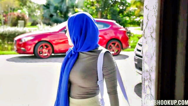 big-dick, big ass, big tits - hijab mardi gras action