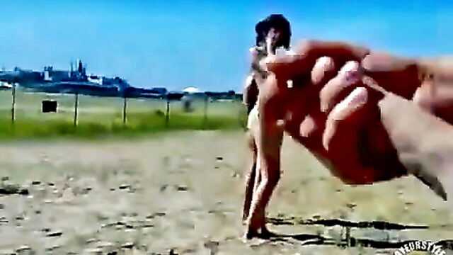 pervert, women, german - public masturbation in germany