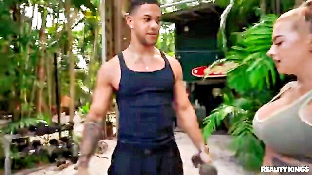 cubbi thompson - cubbi thompson big dick