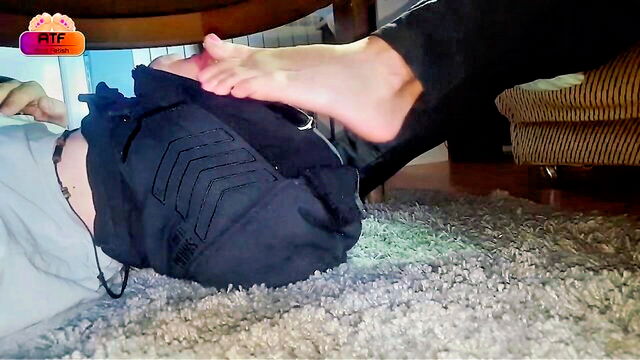 absolute tickling feet - foot fetish with stepson