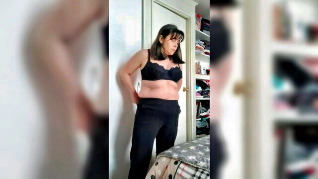 hairy pussy mom watch