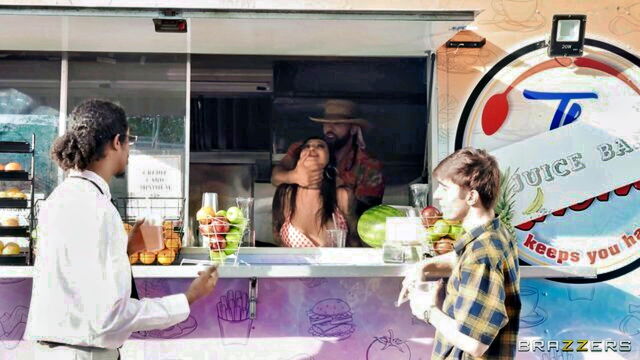 brazzers twerking treat truck