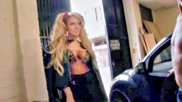 stacey saran, romana ryder - sensual anal with romana ryder