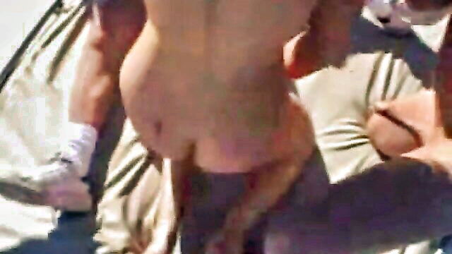 submissive slut fucked hard : Captain Stabbin