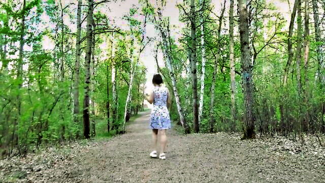 Kristina Slut - subtitles russian girl flashes pubblic compilation