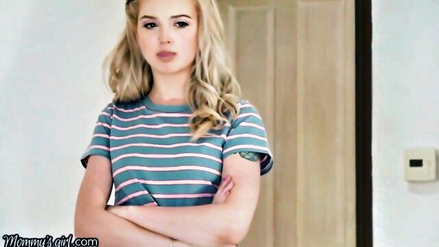 young babe, lexi lore, mom masturbating - stepmom lexi lore caught masturbating