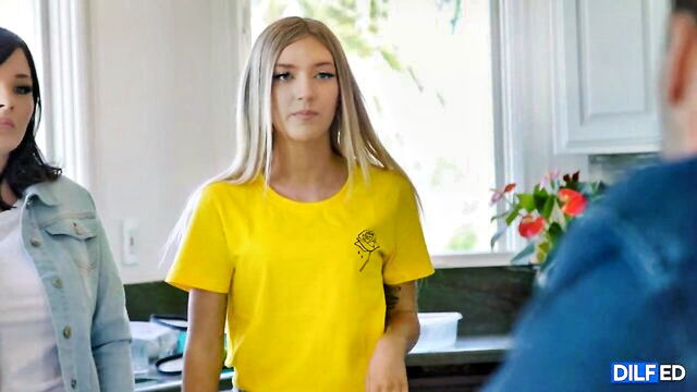 hairy pussy blake blossom : Milfed