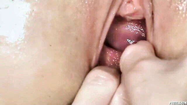 pussy gaping, loose pussy, pussy gap - deep fisting dirty pussy gapping