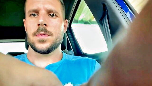 spanish, uncut, public - spanish dude jerks in car