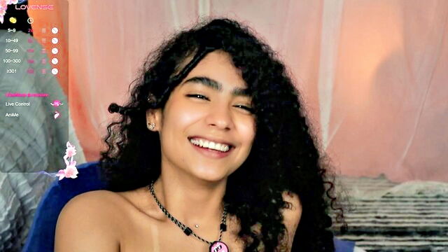 vicky curly - vickycurly chaturbate anal sexy