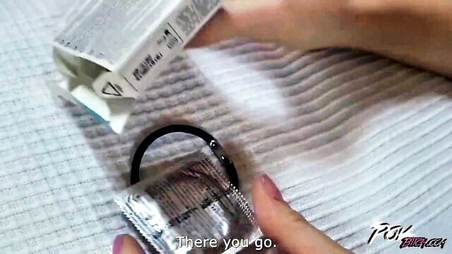 barbara babeurre - hairy pussy play