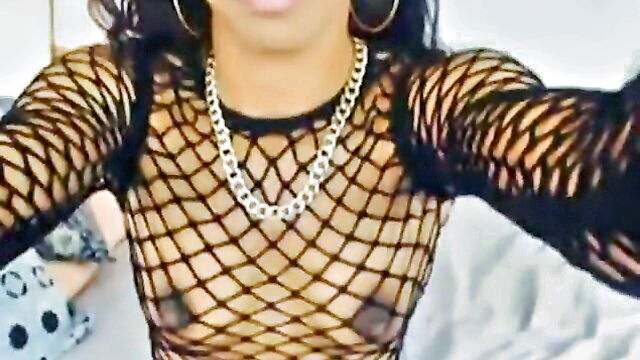 girl masturbates, cam girl, black pussy - ebony cam girl masturbation