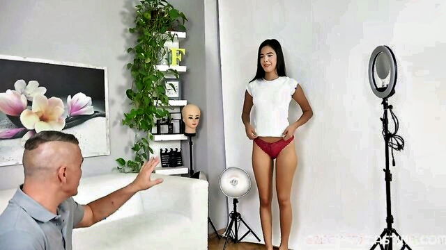 E No - czechsexcasting no models